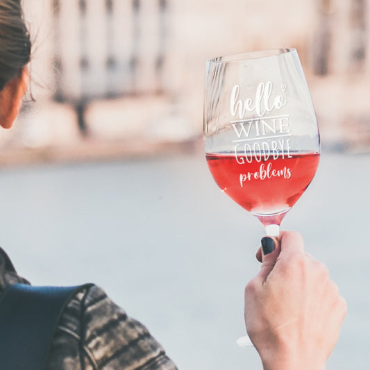 Weinglas mit Motiv *Hello Wine Goodbye Problems*